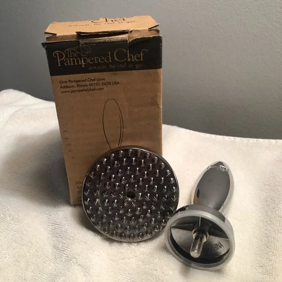 Pampered Chef Meat Tenderizer - Picture 3 of 4